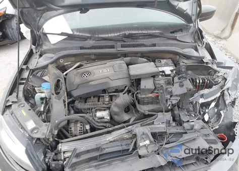 2015 Volkswagen Jetta 1.8T Se из США, поврежденный, VIN 3VWD17AJ3FM241729